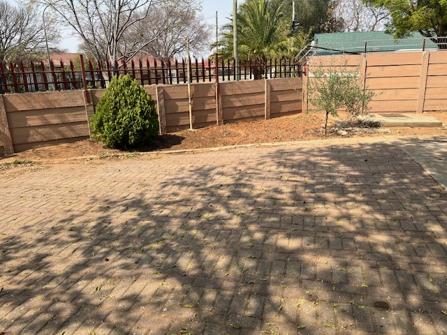 3 Bedroom Property for Sale in Riebeeckstad Free State